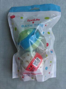 NWT SpaLife set of 2 rose & peppermint fizzing bath bombs